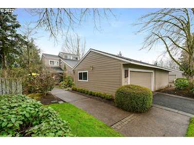 32125 SW Boones Bend Rd Wilsonville, OR 97070