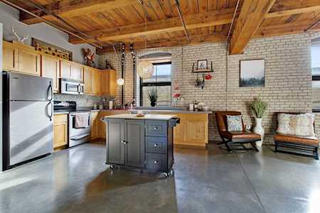 127 5th Street NE #206 Minneapolis, MN 55413