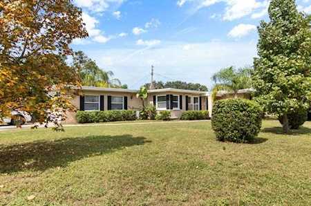 210 Baker Ave Clearwater, FL 33755