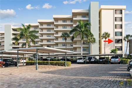5760 Midnight Pass Rd #310D Sarasota, FL 34242