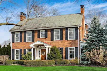 1988 Cambridge Boulevard Upper Arlington, OH 43221