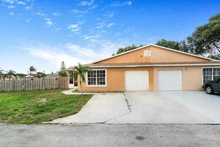 10377 Boynton Place Circle Boynton Beach, FL 33437