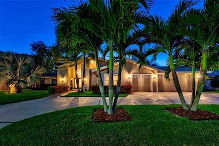 2956 Meadow Hill Dr Clearwater, FL 33761