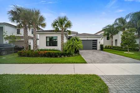 7217 Stella Lane Lake Worth Beach, FL 33463