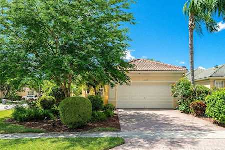 15539 Fiorenza Circle Delray Beach, FL 33446
