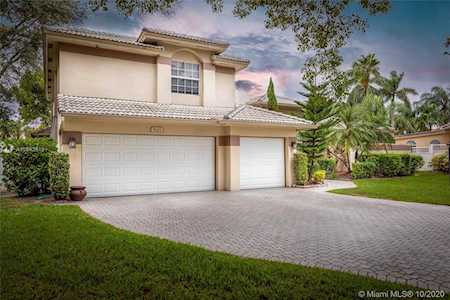 8601 NW 45th St Coral Springs, FL 33065