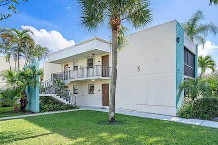 2395 Jaeger Drive #3b Delray Beach, FL 33444