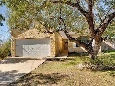 10302 Twin Lake CIR Dripping Springs, TX 78620