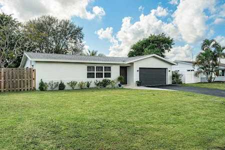 1184 SW 28th Avenue Boynton Beach, FL 33426