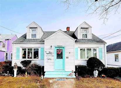 273 Concord Street New Haven, CT 06512