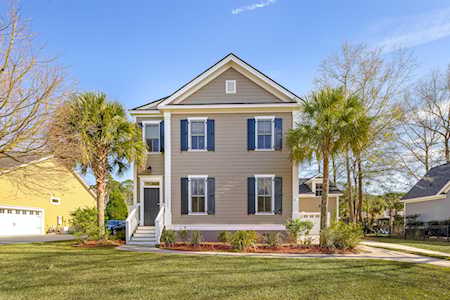 1144 Lands End Dr Hanahan, SC 29410