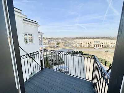 4000 Rural Plains Cir #305 Franklin, TN 37064