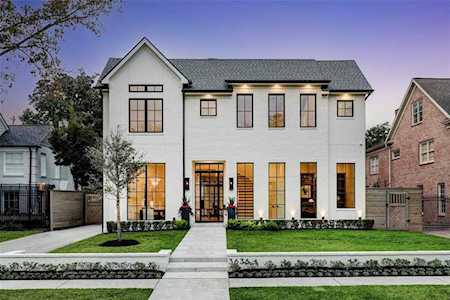 3636 Piping Rock Ln Houston, TX 77027