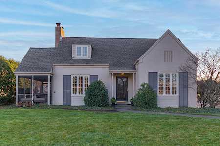 1733 Barrington Road Columbus, OH 43221