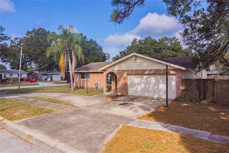 6681 99th Ave N Pinellas Park, FL 33782