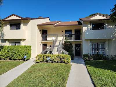 3301 Perimeter Drive #1711 Green Acres, FL 33467