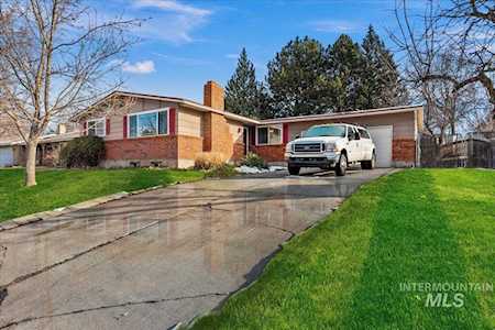 5246 N Warrington Dr. Boise, ID 83704