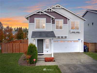701 Pyramid Peak Place Mount Vernon, WA 98273