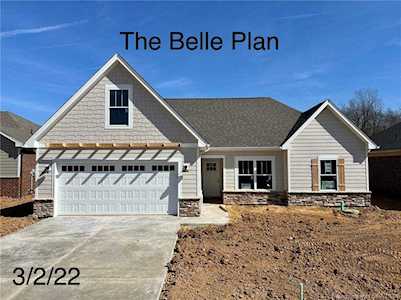 5521 Limestone Creek Dr Charlestown, IN 47111