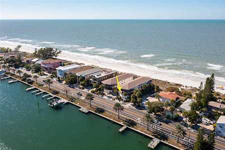 12 Gulf Blvd #B4 Indian Rocks Beach, FL 33785