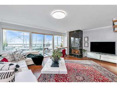14855 Marine Drive White Rock, BC V4B 1C1