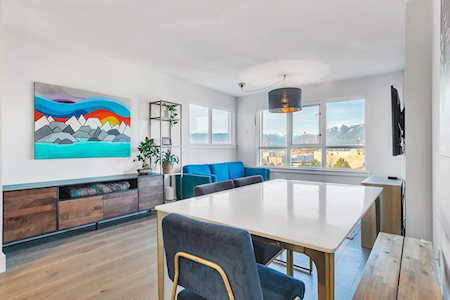 1833 Frances Street #601 Vancouver, BC V5L 1Z8