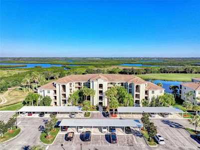 7005 River Hammock Dr #207 Bradenton, FL 34212