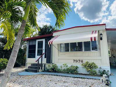 7976 SE Wren Avenue Hobe Sound, FL 33455