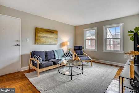 6607 Wakefield Dr E #C1 Alexandria, VA 22307