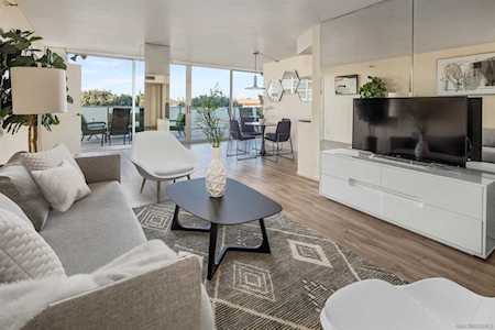1820 Avenida Del Mundo #108 Coronado, CA 92118