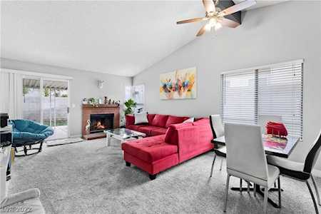 693 Thousand Oaks Dr Las Vegas, NV 89123