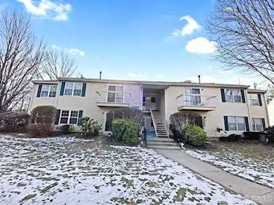 162 Applegate Lane East Brunswick, NJ 08816