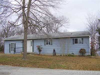 824 El Tampa Rd Camdenton, MO 65020