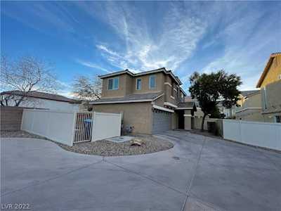 9921 Carrizo Springs Ave Las Vegas, NV 89148
