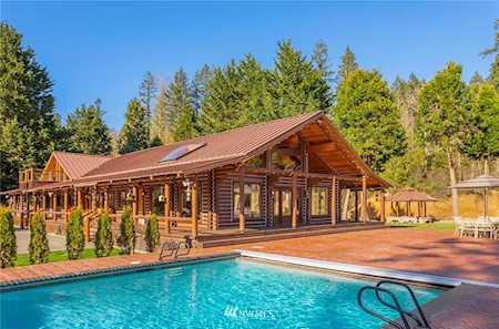 18700 Byers Rd SE Maple Valley, WA 98038