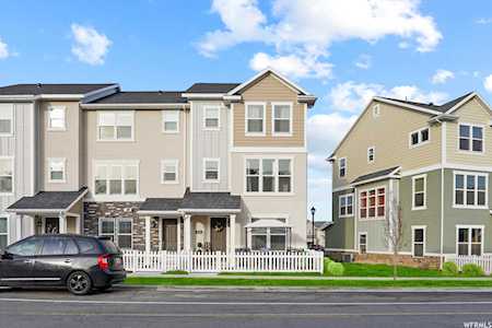 5239 W Linley Ct Herriman, UT 84096