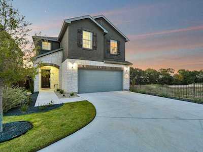 7029 Llano Stage TRL Austin, TX 78738