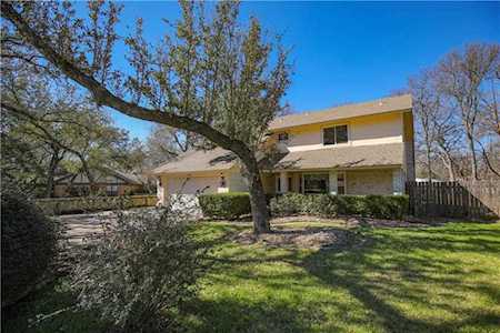 9704 Beauchamp SQ Austin, TX 78729
