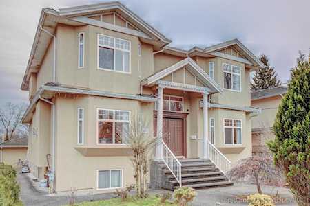 5578 Claude Avenue Burnaby, BC V5E 2M6