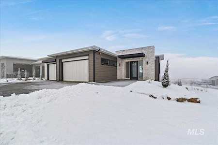 3541 E Asteroid Drive Boise, ID 83712