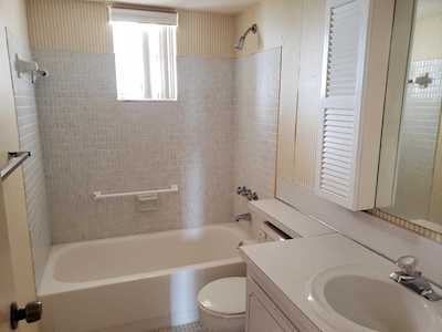 2855 S Garden Drive #304 Lake Worth Beach, FL 33461