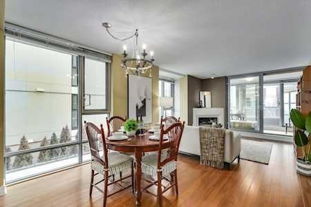 587 W 7th Avenue #501 Vancouver, BC V5Z 1B4