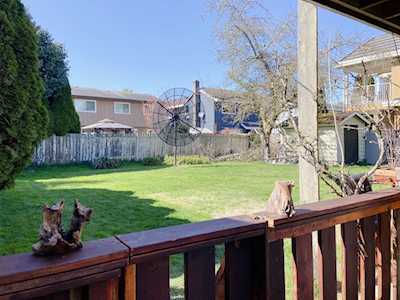 6111 Riverdale Drive Richmond, BC V7C 2E7
