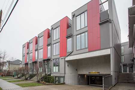 531 E 16th Avenue #10 Vancouver, BC V5T 2V1