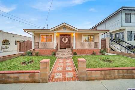 809 E Lomita Ave Glendale, CA 91205