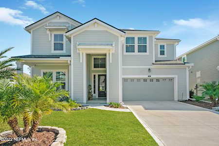 62 Oak Shadow Pl St Johns, FL 32259