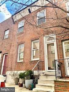 924 Fernon St Philadelphia, PA 19148