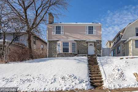 1635 Vincent Avenue N Minneapolis, MN 55411
