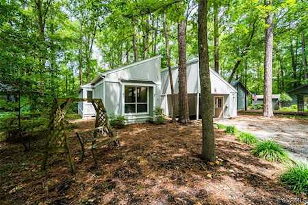 3004 Three Bridges Rd Chesterfield, VA 23112