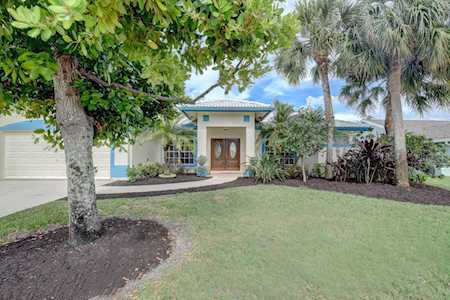 1935 Primrose Lane Wellington, FL 33414